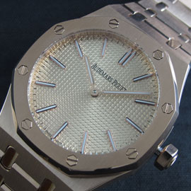 AUDEMARS PIGUET ロイヤルオーク Asian 21600振動 自動巻き AUDEMARS PIGUET ロイヤルオーク Asian 21600振動 自動巻き