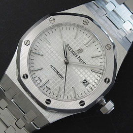 AUDEMARS PIGUET ロイヤルオーク シルバービスケットテクスチャー 国際通販 AUDEMARS PIGUET ロイヤルオーク シルバービスケットテクスチャー 国際通販