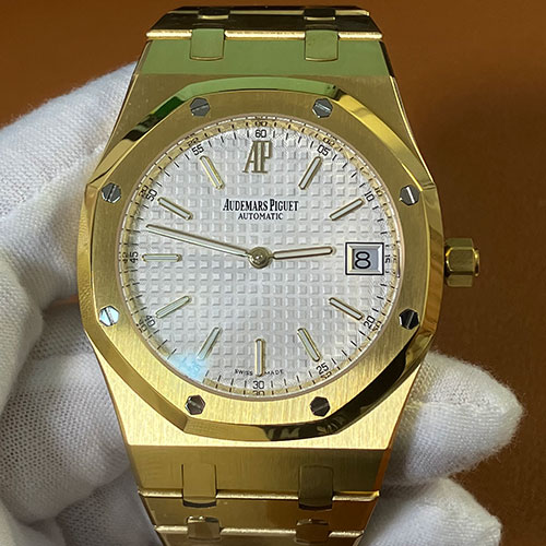 AUDEMARS PIGUET 15202BA ロイヤルオーク ジャンボ 39mm イエローゴールド