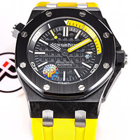 AUDEMARS PIGUET 15706AU ロイヤルオークオフショア ダイバー フォージドカーボン イエロー