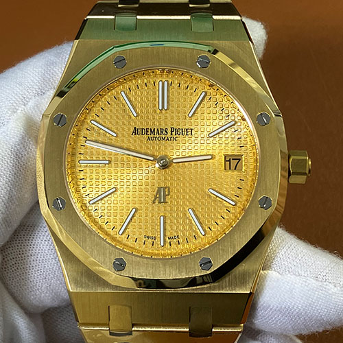 AUDEMARS PIGUET 15202BA BF工場 ロイヤルオーク ジャンボ 金無垢 Cal.2121 AUDEMARS PIGUET 15202BA BF工場 ロイヤルオーク ジャンボ 金無垢 Cal.2121