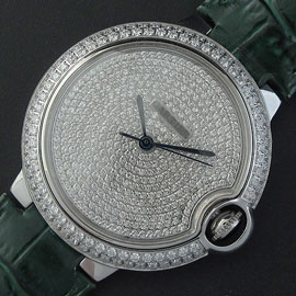 CARTIER バロンブルー 全面ダイヤ 新作登場