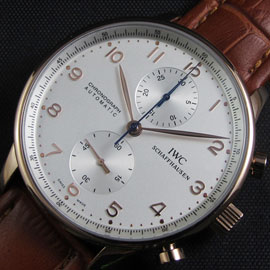 IWC ポルトギーゼ クロノグラフ ASAIN 7750 搭載