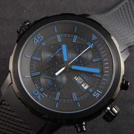 IWC アクアタイマー クロノグラフ 黒文字盤 コピー
