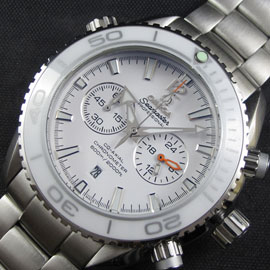OMEGA シーマスター プロフェッショナル クォーツ搭載 高精度