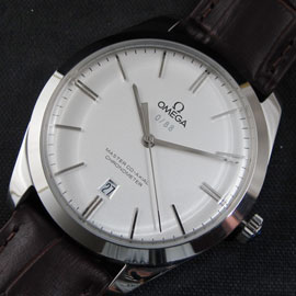 OMEGA シーマスター300 Asian ETA搭載