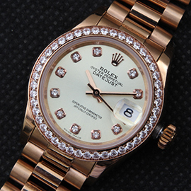 ROLEX デイトジャスト ミルク色文字盤 レディース 丁寧梱包