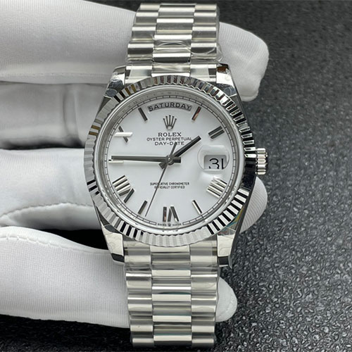 ROLEX M228236 デイデイト 40mm シルバーホワイト 2024人気