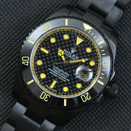 ROLEX サブマリーナー ブラックエンボス文字盤